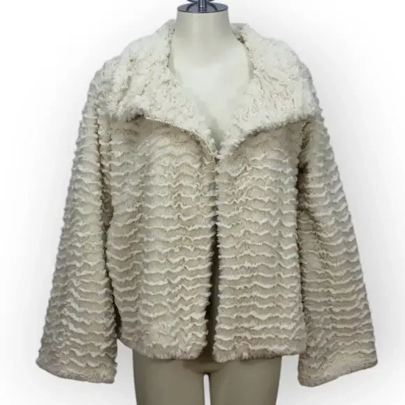 Patagonia Women's Pelage Jacket Small Pearl 28230 Apres EVEN SOFTER THAN FLEECE! - Picture 13 of 16